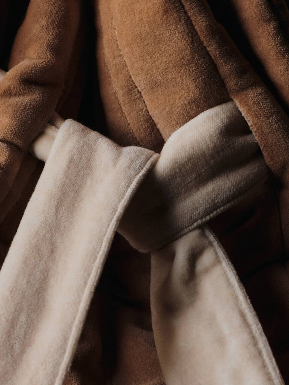 Vari Quilted Sack - Velvet - Tan